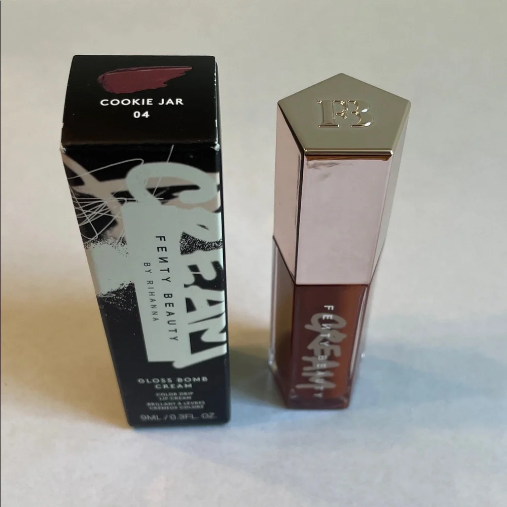 FENTY BEAUTY by Rihanna   Gloss Bomb Cream Color Drip Lip Cream